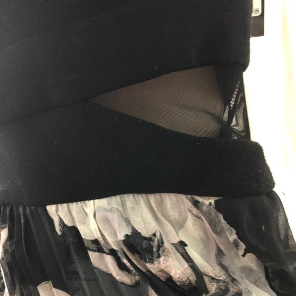 Xscape Long Pleated Floral Dress Black $239 - Picture 6 of 6